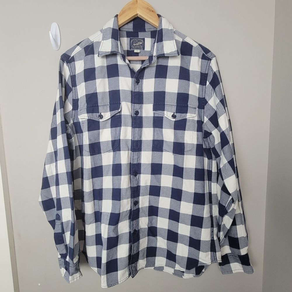 J. CREW STYLE: F4137 Men's LARGE Buffalo Casual Flannel Button Down Shirt M